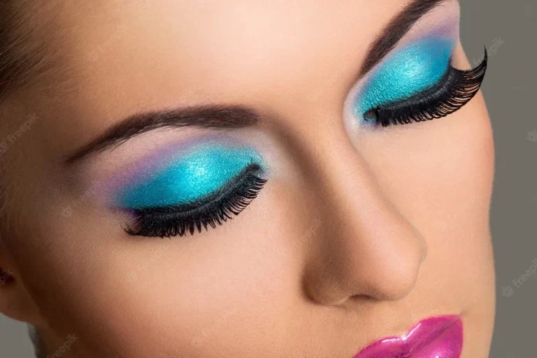 Reason – Why Female Escort Girls spend money on their Makeup Highly