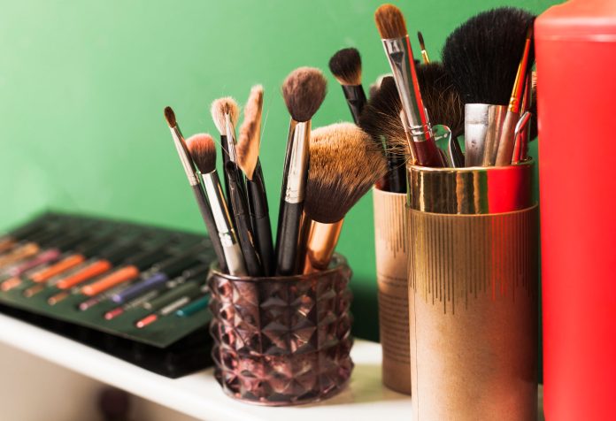 Beginner Makeup kit For Professional Artist