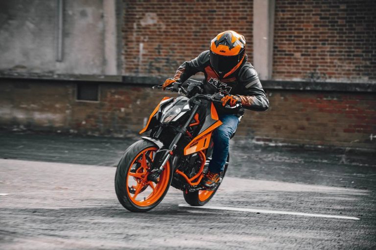 Unveiling of the All-New Duke 390: Enhanced Power and Torque 