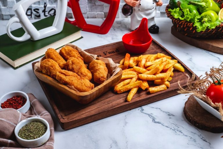 Halal & Heavenly: Your Ultimate Guide to the Best Crispy Chicken Tenders