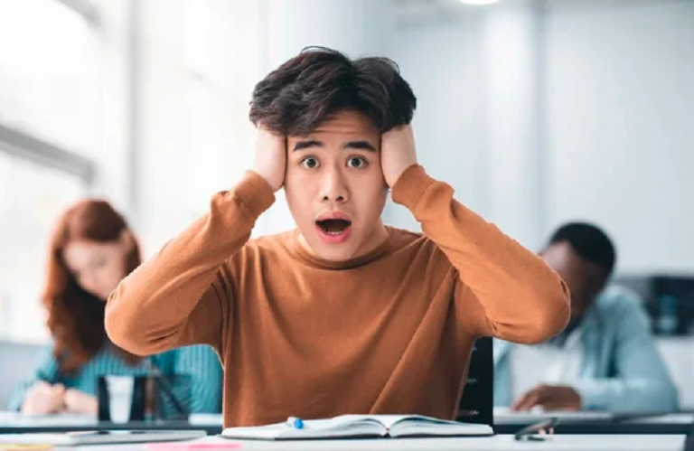 How To Get Out Of A Financial Crisis As A Student